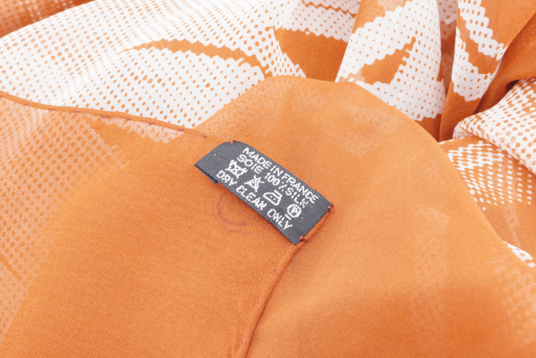 Hermès scarf GM - Dahlia (muslin) - Image 5