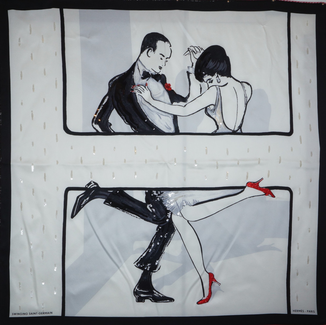 Hermès Scarf - Swinging Saint-Germain embroidered - NEW - scarf EXCEPTIONAL - FULL SET!