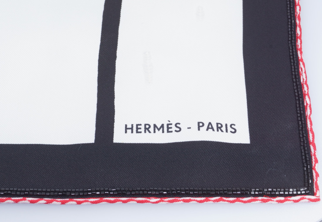 Hermès Scarf - Swinging Saint-Germain embroidered - NEW - scarf EXCEPTIONAL - FULL SET! - Image 3