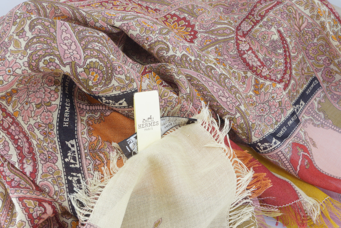 Hermès scarf GM - Damier - Cashmere - Image 6