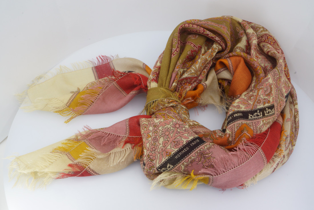 Hermès scarf GM - Damier - Cashmere - Image 9