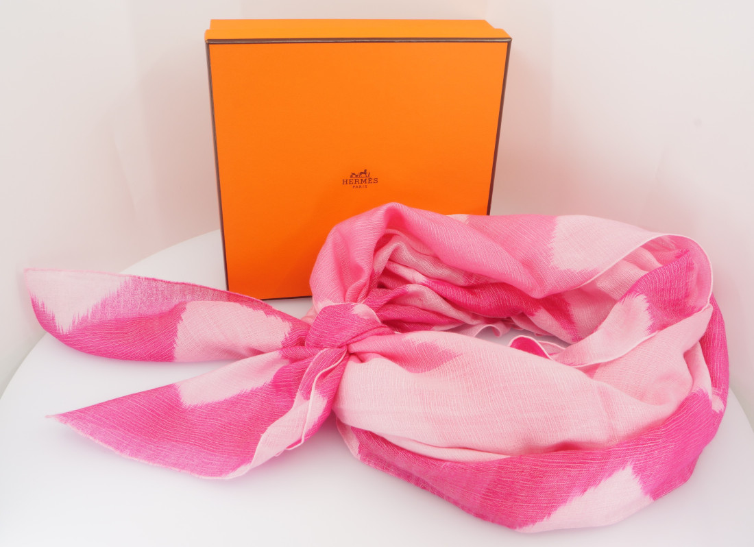 Hermès scarf GM - Ikat H - Cashmere - Image 8
