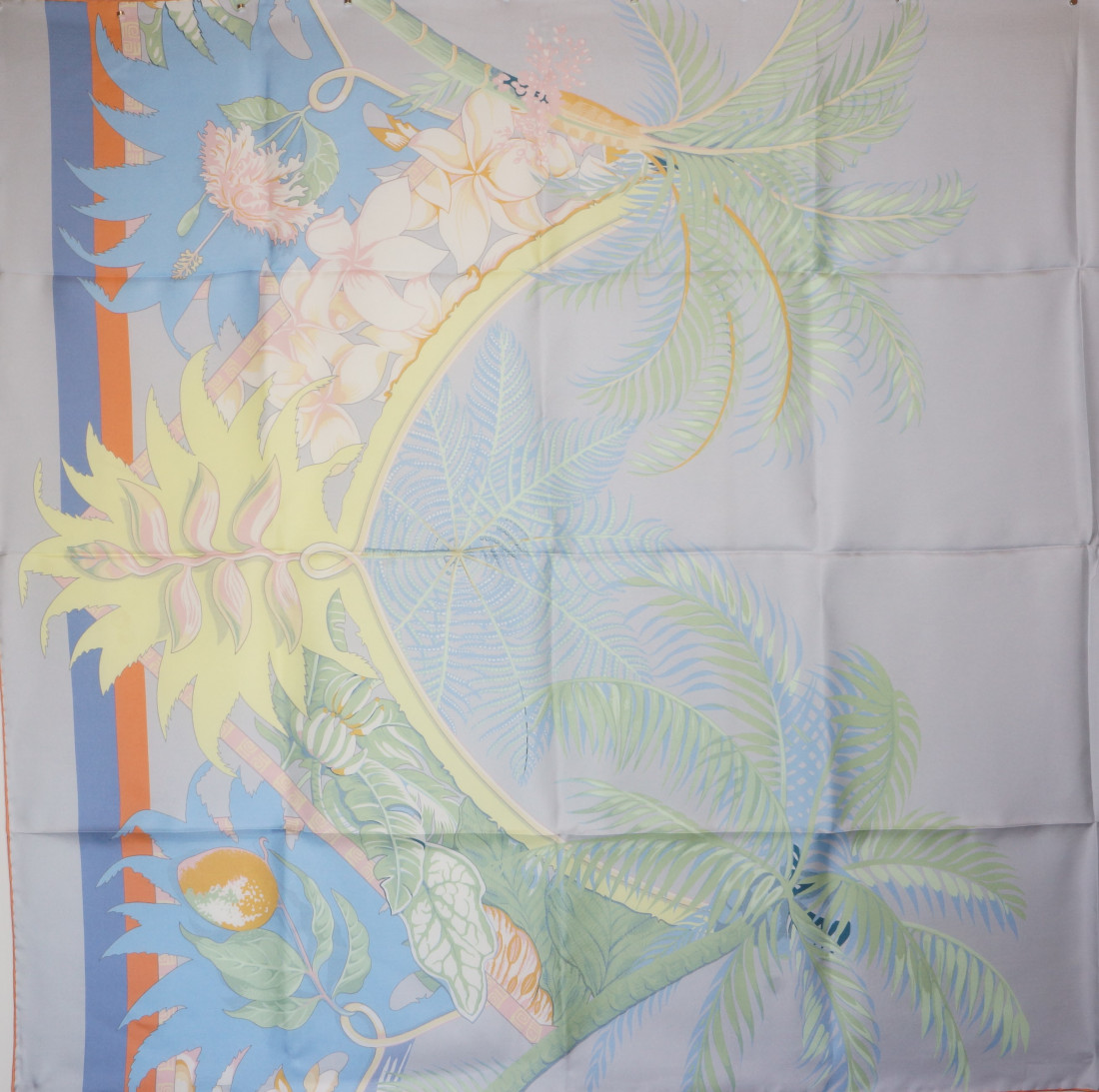 Hermès Rectangle/Scarf - Aloha - Image 13