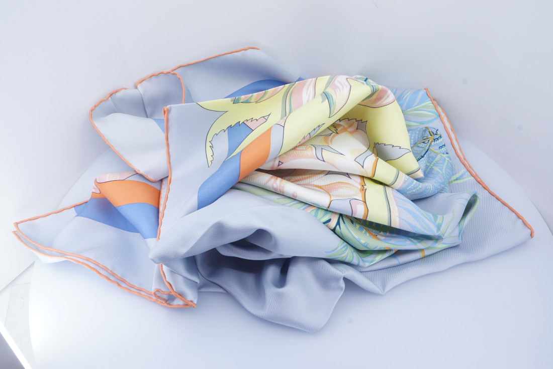 Hermès Rectangle/Scarf - Aloha - Image 3