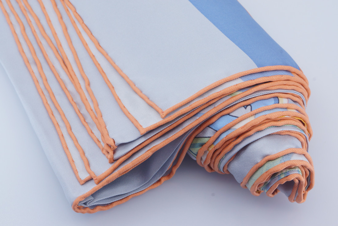Hermès Rectangle/Scarf - Aloha - Image 7