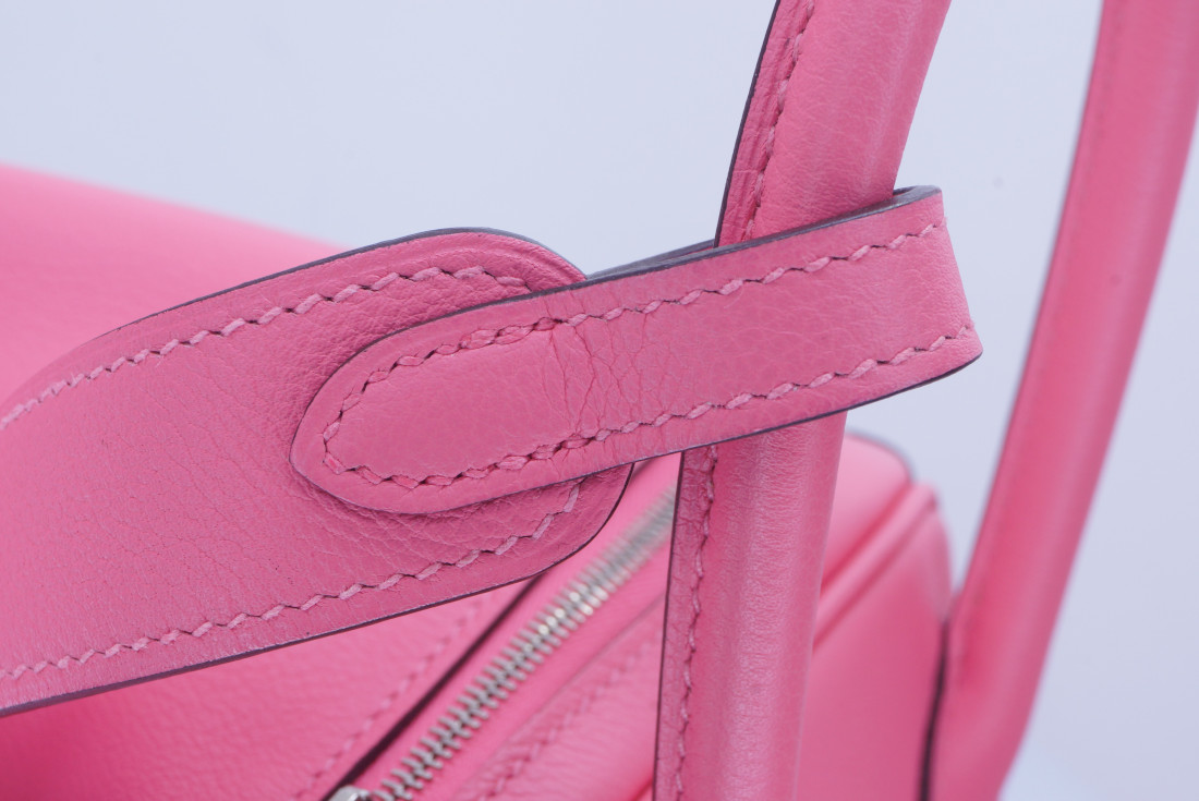Hermès Bag - Lindy 26 - New Full Set - Image 13