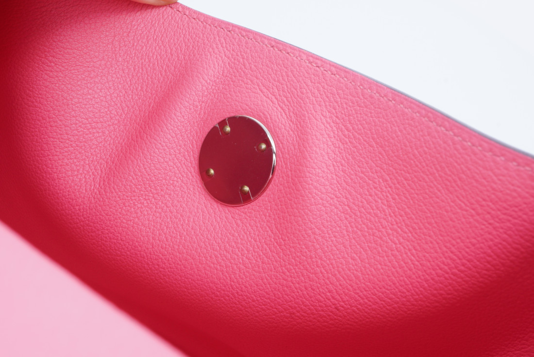 Hermès Bag - Lindy 26 - New Full Set - Image 18