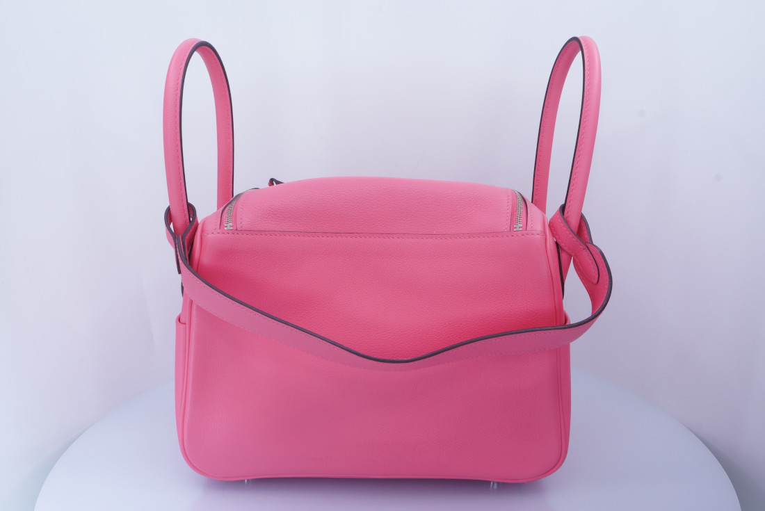 Hermès Bag - Lindy 26 - New Full Set - Image 6