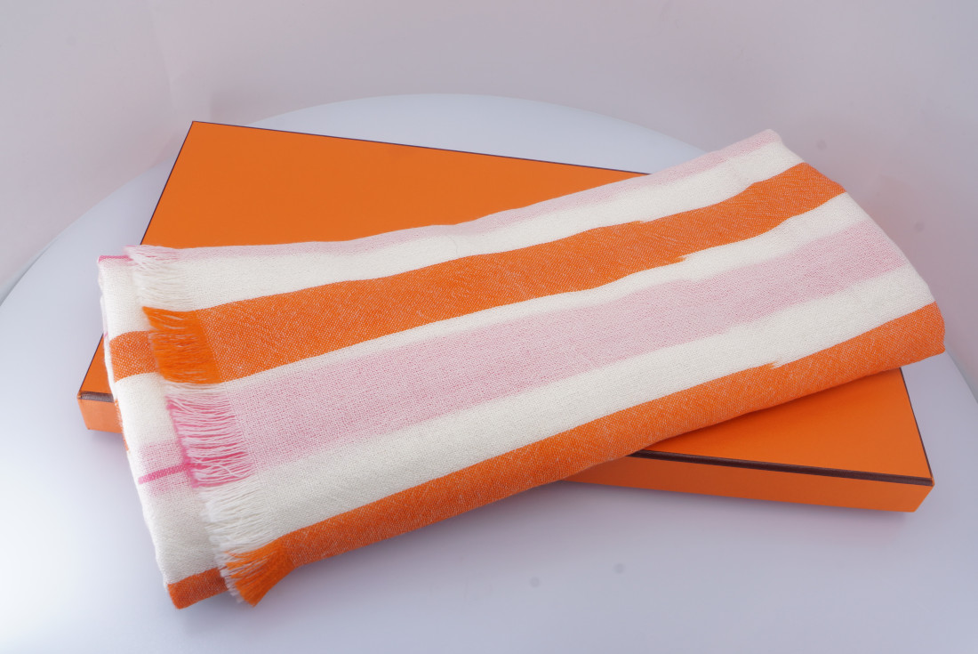 Hermès Scarf/Stole - Bamboo Stripes - Image 7