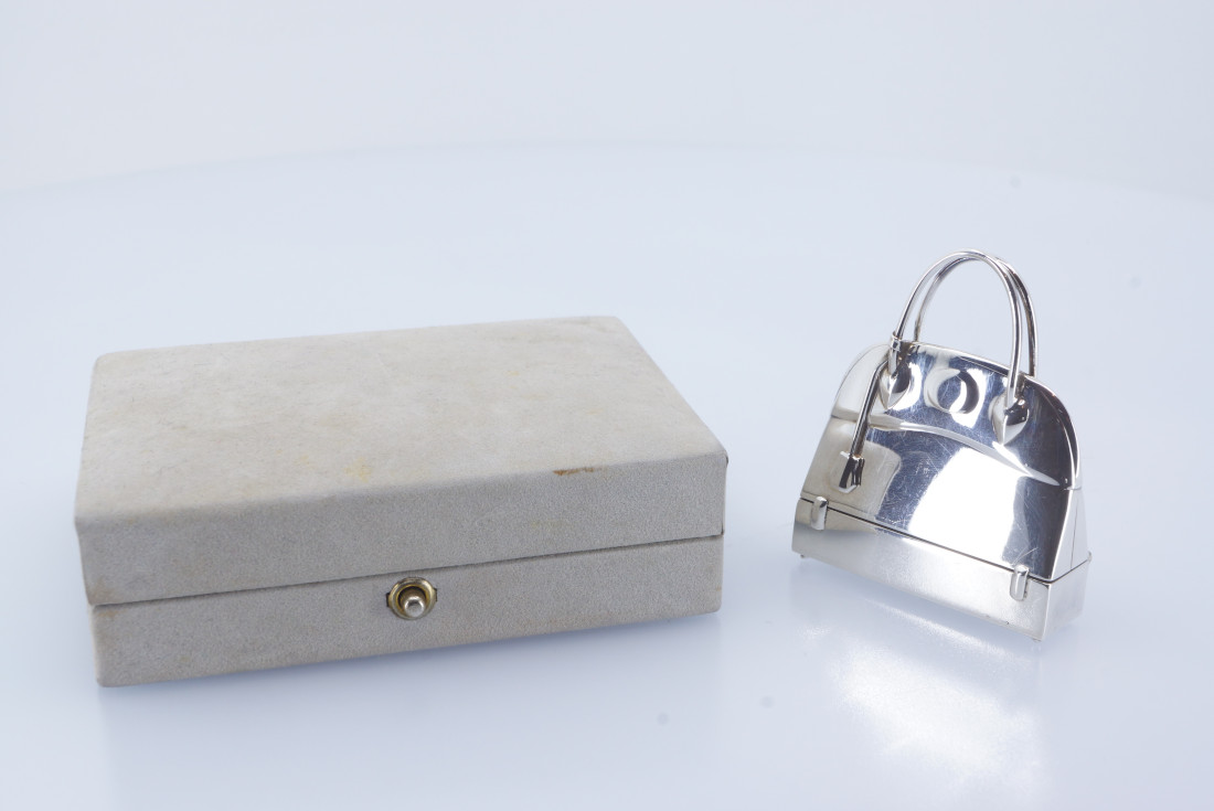 Hermès Bag Charm - Bolide Pill Box Charm Large - Image 10