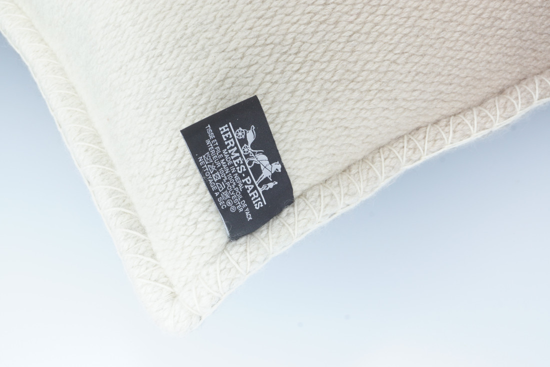Hermès Pillow - Yack'n'Dye - Image 7