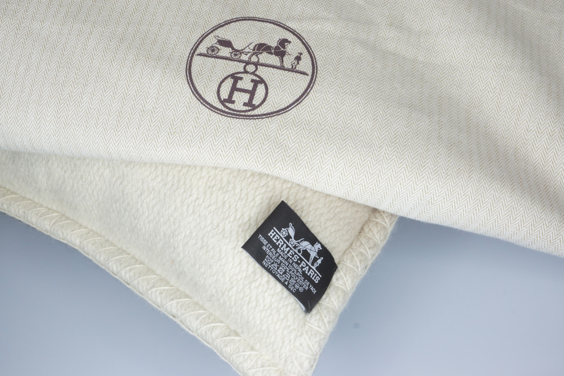 Hermès Pillow - Yack'n'Dye - Image 9